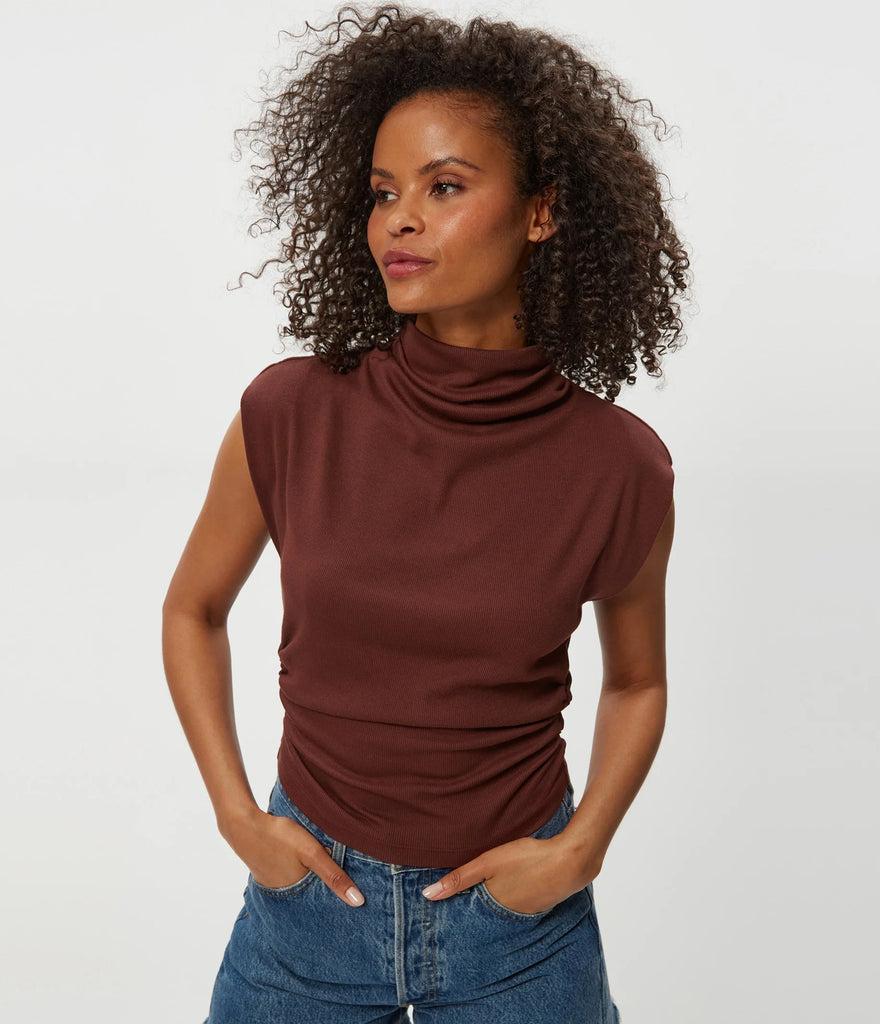 Amara Power Shoulder Tee