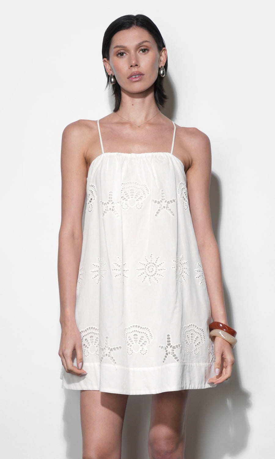 hutch daisy midi dress Daisy Embroidered Popover Mini Dress White / S