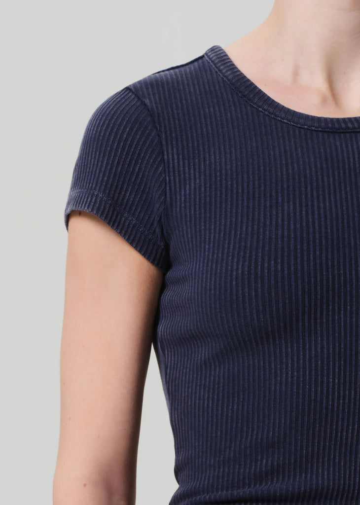 Nello Tee