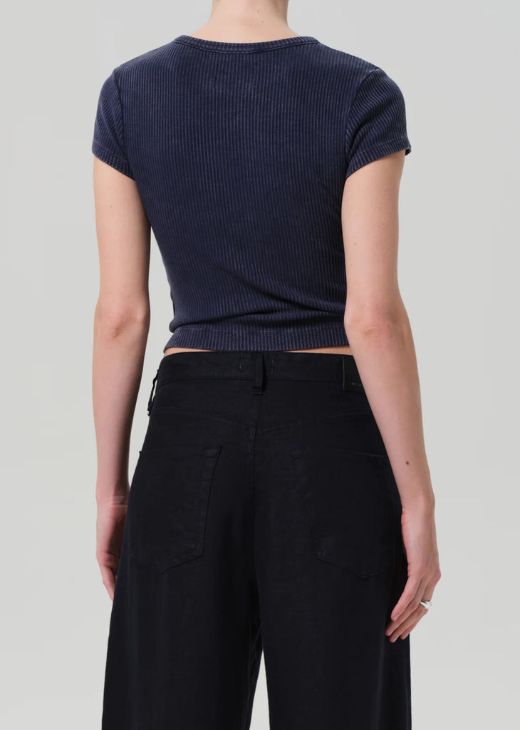 Nello Tee