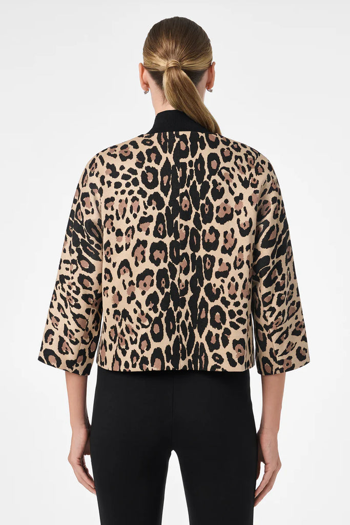 Critique Cropped Jacket