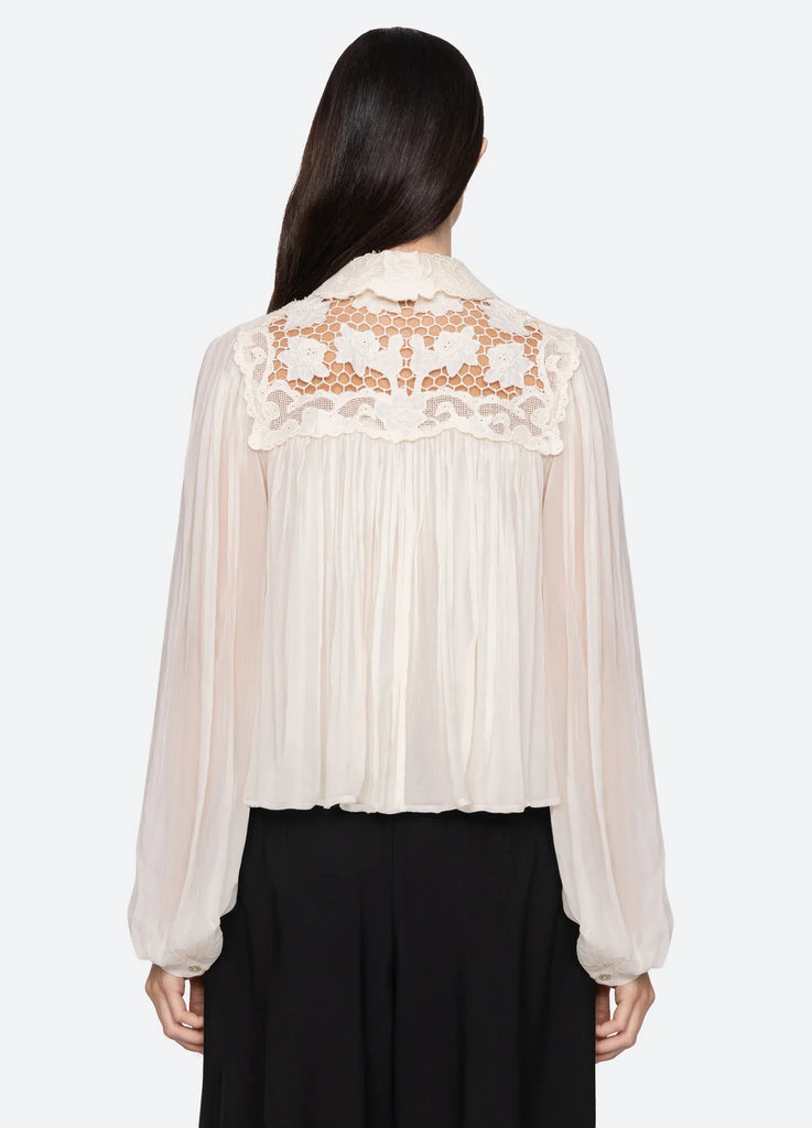 Daphne Top