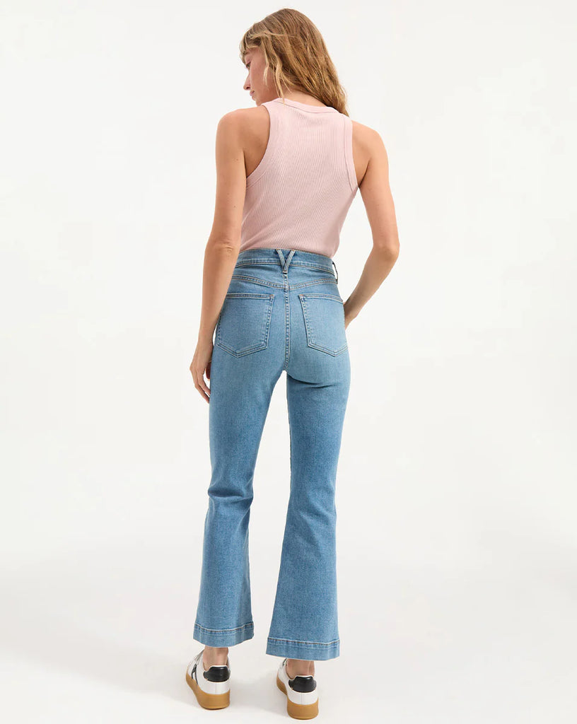 Carson Kick-Flare Jean