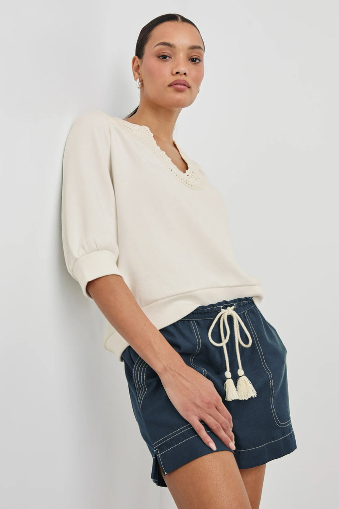 Mariposa Top