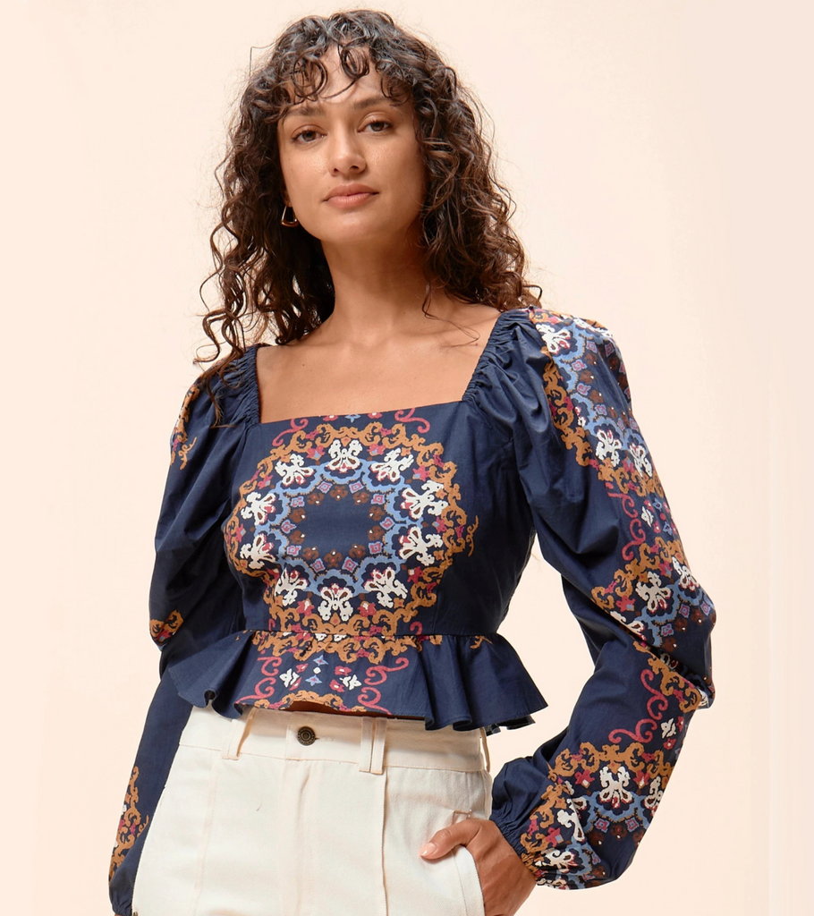 Elizabeth Top