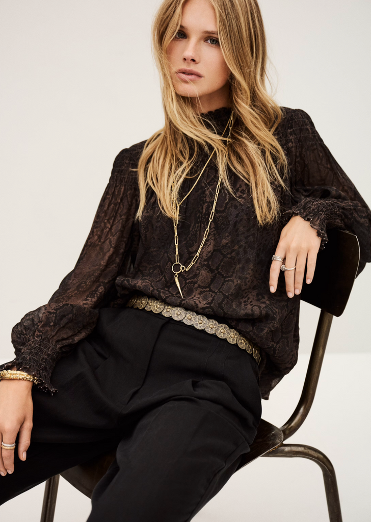 SHAMY Stand-up collar blouse