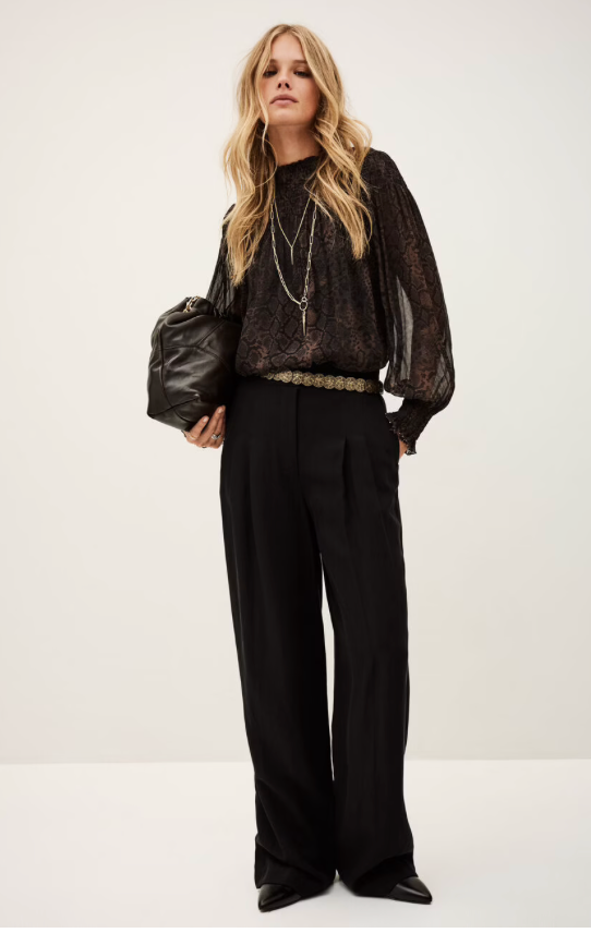 SHAMY Stand-up collar blouse