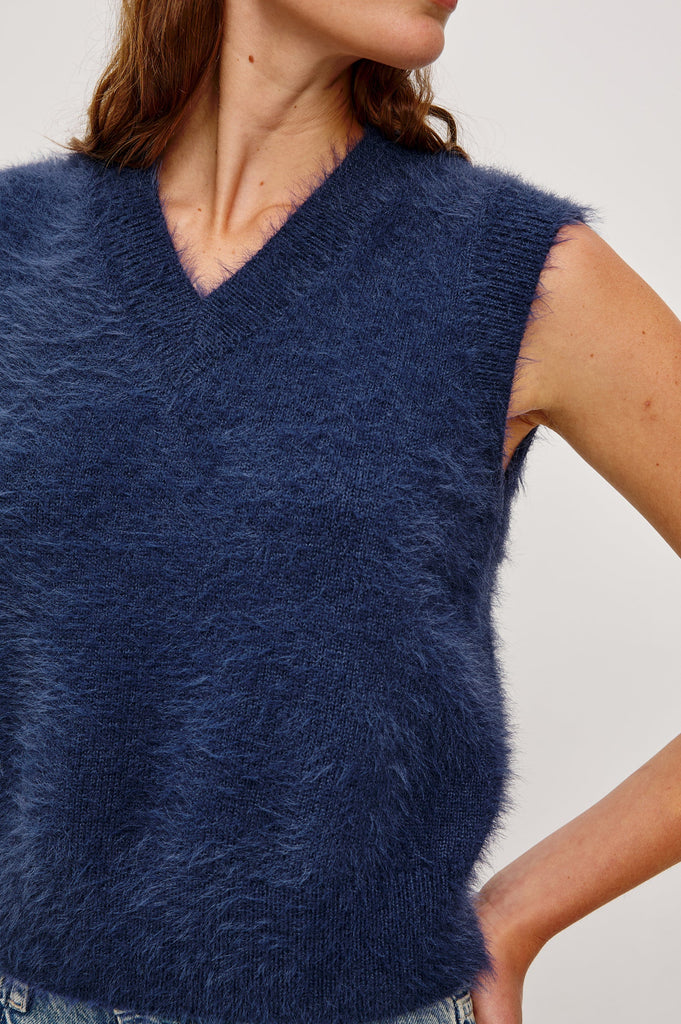 Talli Vest