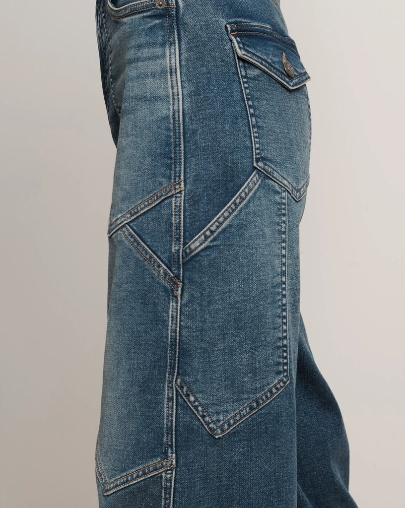 Freddy Wide-Leg Cargo Jean