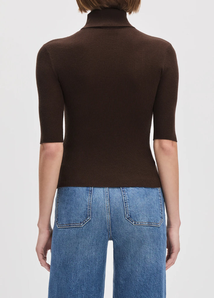 The Amelia Top